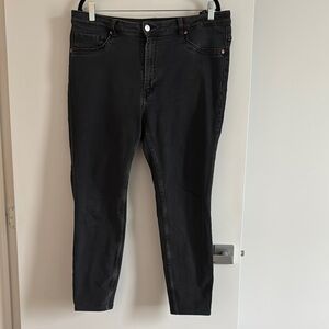 H&M High Rise Ankle Length grey black stretch jeans skinny